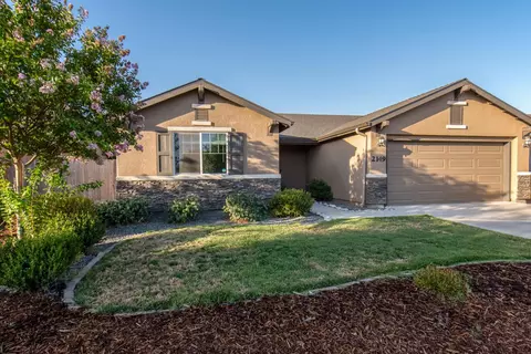 2149 E Sweet Ave, Visalia, CA 93292 photo 1