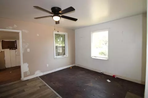 432 4th St, Clovis, CA 93612 photo 17