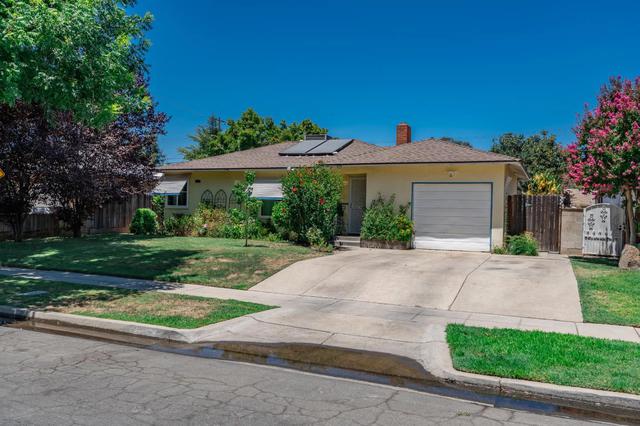 1026 W Dayton Ave, Fresno, CA 93705