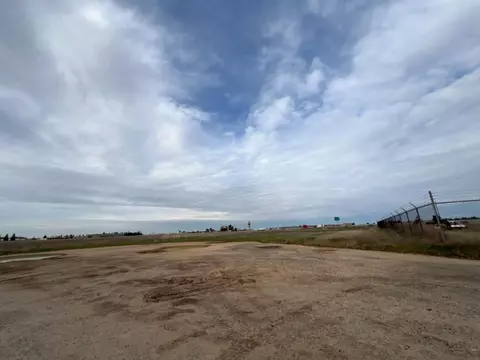 2833 Boles St, Madera, CA 93637 photo 1