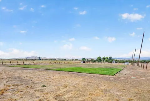 12228 Tollhouse Rd, Clovis, CA 93619 photo 53