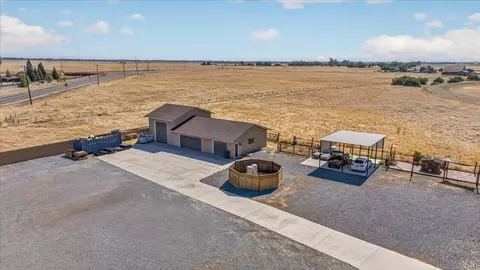 12228 Tollhouse Rd, Clovis, CA 93619 photo 4