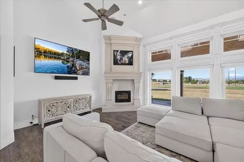 12228 Tollhouse Rd, Clovis, CA 93619 photo 14