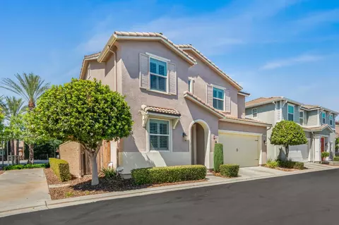 Exterior - 3401 Alcove Way, Clovis, CA 93619 photo 2 of 5