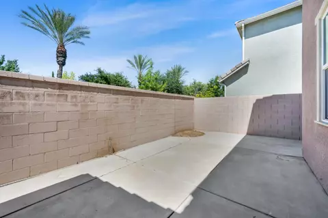 Exterior - 3401 Alcove Way, Clovis, CA 93619 photo 4 of 5