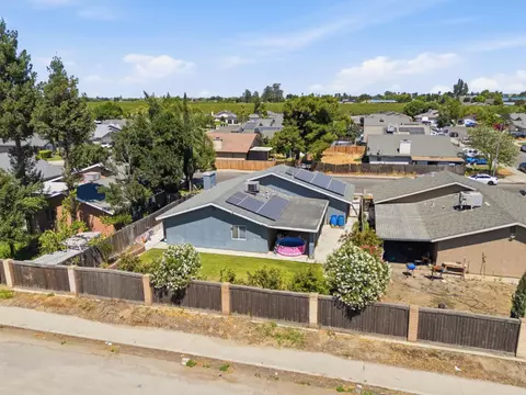 View/Area - 13415 S Vanderburgh St, Caruthers, CA 93609 photo 15 of 18