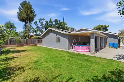 Exterior - 13415 S Vanderburgh St, Caruthers, CA 93609 photo 8 of 12