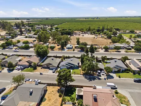 View/Area - 13415 S Vanderburgh St, Caruthers, CA 93609 photo 10 of 18