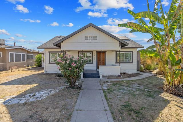 2640 S 11th St, Fresno, CA 93725