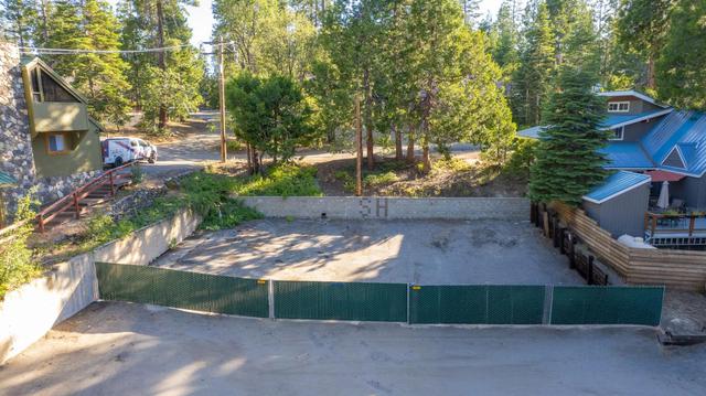 42124 Tollhouse Rd, Shaver Lake, CA 93664
