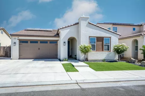 4113 Sussex Ave, Clovis, CA 93619 photo 3