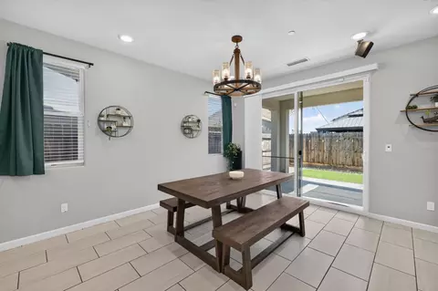 4113 Sussex Ave, Clovis, CA 93619 photo 16