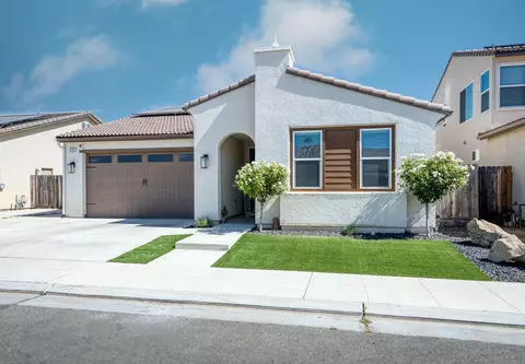 4113 Sussex Ave, Clovis, CA 93619 photo 2