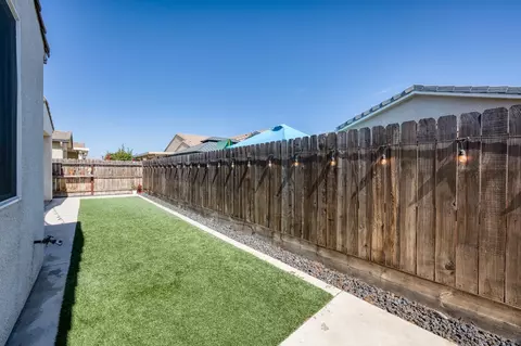 4113 Sussex Ave, Clovis, CA 93619 photo 36