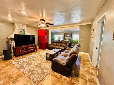 11236 E Herndon, Clovis, CA 93619 photo 10