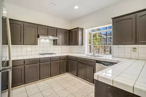 2463 Twain Ave, Clovis, CA 93611 photo 28
