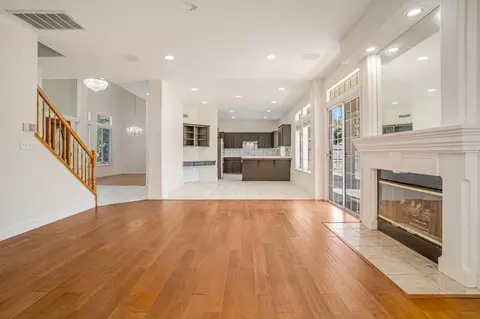 2463 Twain Ave, Clovis, CA 93611 photo 19