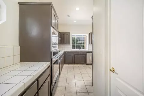2463 Twain Ave, Clovis, CA 93611 photo 30