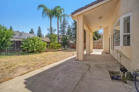 2463 Twain Ave, Clovis, CA 93611 photo 61