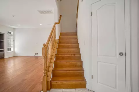 2463 Twain Ave, Clovis, CA 93611 photo 7