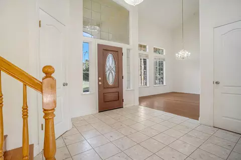 2463 Twain Ave, Clovis, CA 93611 photo 8