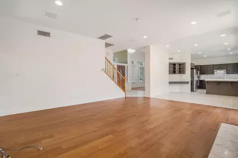 2463 Twain Ave, Clovis, CA 93611 photo 18