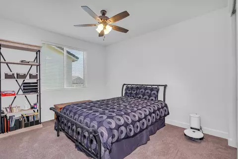 Bedroom - 253 Peters Rd S, Madera, CA 93636 photo 4 of 6