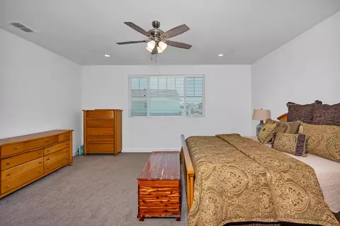 Bedroom - 253 Peters Rd S, Madera, CA 93636 photo 6 of 6
