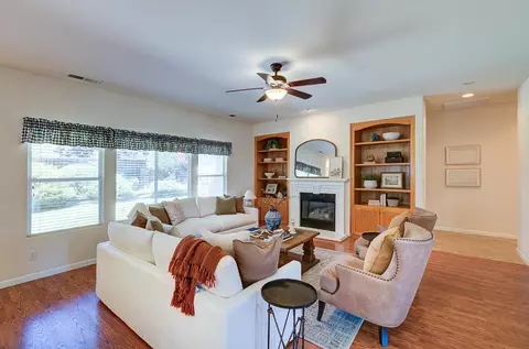 2671 Rall Ave, Clovis, CA 93611 photo 17