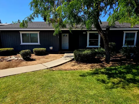 Exterior - 2214 Holt Ave, Sanger, CA 93657 photo 4 of 16