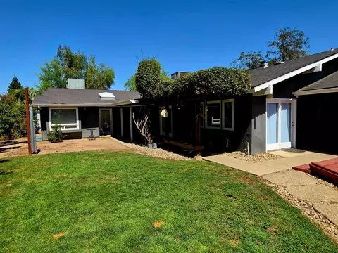 Exterior - 2214 Holt Ave, Sanger, CA 93657 photo 15 of 16