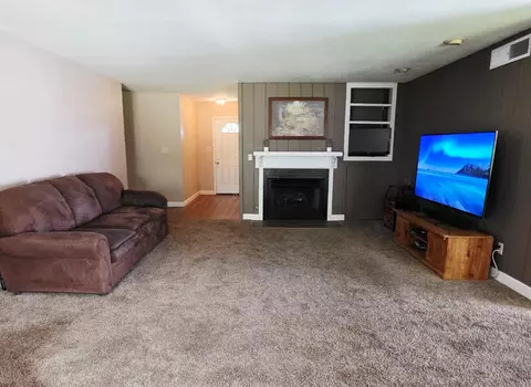 Living - 2214 Holt Ave, Sanger, CA 93657 photo 6 of 6