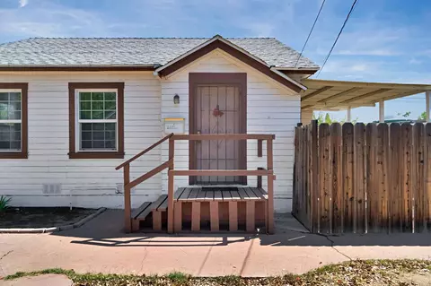 516 W 7th St, Madera, CA 93637 photo 2