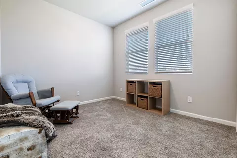 565 Traverse Dr S, Madera, CA 93636 photo 8