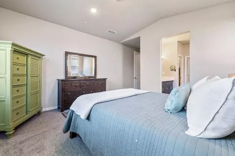 565 Traverse Dr S, Madera, CA 93636 photo 30