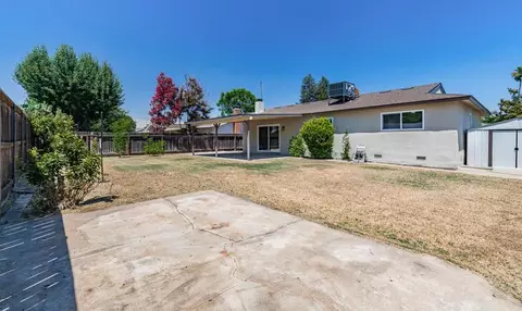 1644 Scott Ct, Clovis, CA 93611 photo 23