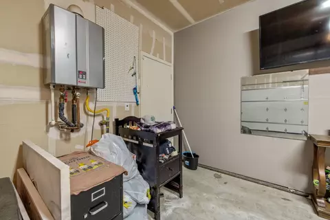 Other - 757 Strada St, Lemoore, CA 93245 photo 6 of 11