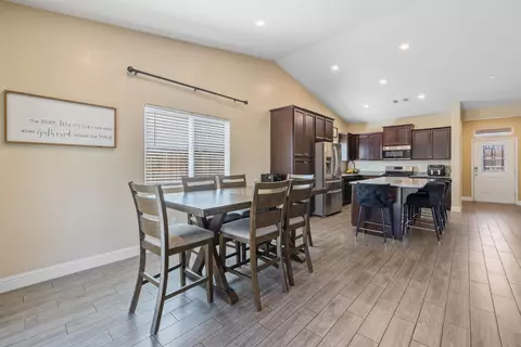 Other - 757 Strada St, Lemoore, CA 93245 photo 3 of 11