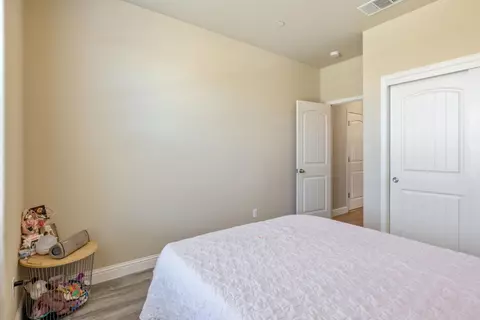 Bedroom - 757 Strada St, Lemoore, CA 93245 photo 3 of 7