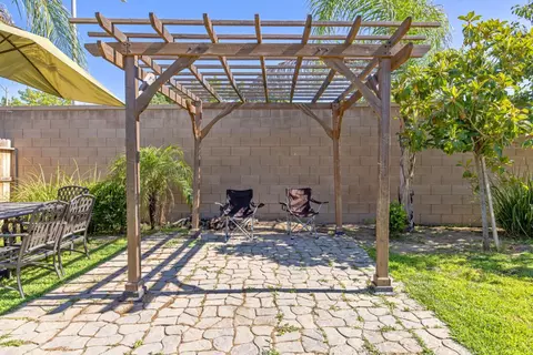 Exterior - 757 Strada St, Lemoore, CA 93245 photo 16 of 18