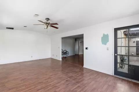 1165 E Malone St, Hanford, CA 93230 photo 13