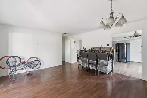 1165 E Malone St, Hanford, CA 93230 photo 9