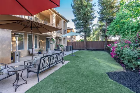 Exterior - 1720 N Filbert Ave, Clovis, CA 93619 photo 13 of 27