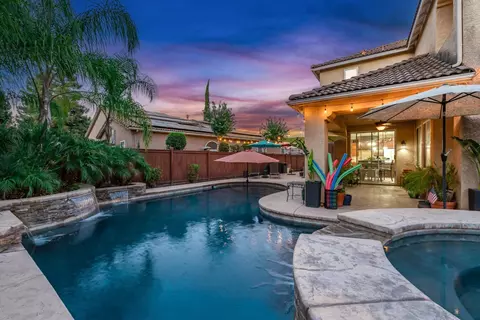Exterior - 1720 N Filbert Ave, Clovis, CA 93619 photo 21 of 27