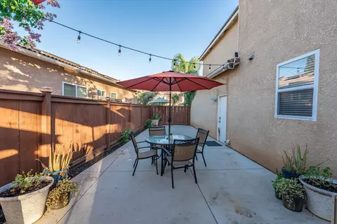 Exterior - 1720 N Filbert Ave, Clovis, CA 93619 photo 16 of 27