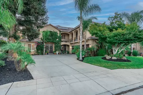 Exterior - 1720 N Filbert Ave, Clovis, CA 93619 photo 23 of 27