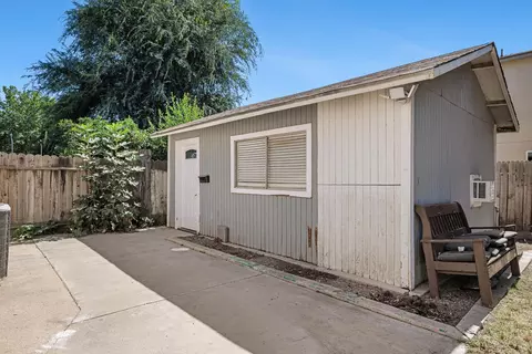 809 Alpha St, Tulare, CA 93274 photo 30