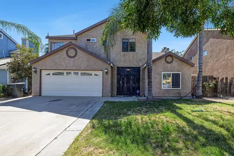 809 Alpha St, Tulare, CA 93274 photo 1