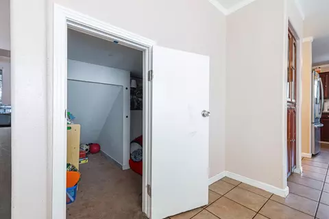 809 Alpha St, Tulare, CA 93274 photo 17