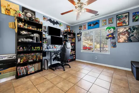 809 Alpha St, Tulare, CA 93274 photo 18